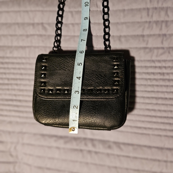 Purse Black Studded Chain Crossbody Bag - Picture 7 of 10
